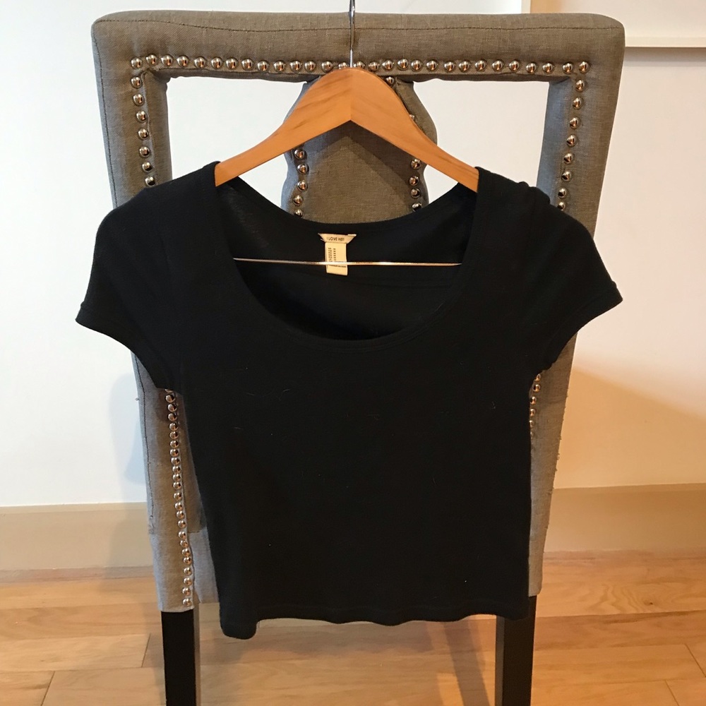 Black crop top-lightly worn size medium